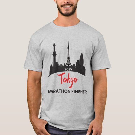 ランナーのフィニッシャーギフト東京マラソンフィニッシャ Tシャツ (正面)