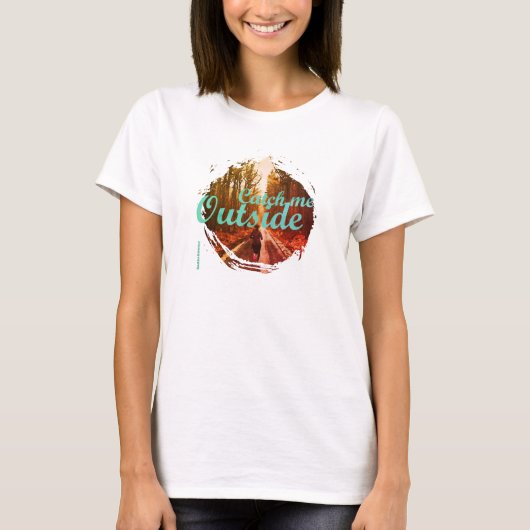 ランナースクープ首Tシャツ「外でキャッチ」 Tシャツ (正面)