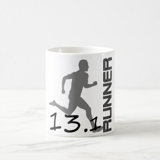 ランナーズゾーンハーフマラソンのギフトとアパレル コーヒーマグカップ (中央)