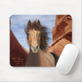 "ランナー"の野生の種馬の馬のmousepad巻いて下さい マウスパッド (マウス)