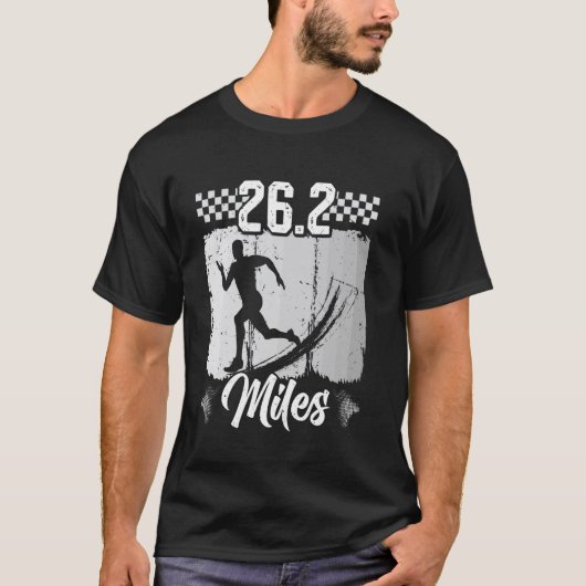 ランナー 26.2マイル ランニング おもしろ ハーフマラソン Tシャツ (正面)