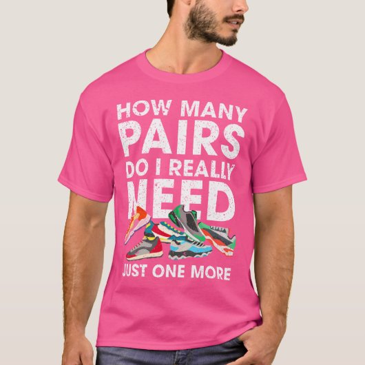 ランニングシューズを何足持ってる? 面白いランナー マラソン Tシャツ (正面)