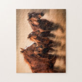 ランニング馬ぼやけと飛んでいる人 ジグソーパズル (縦)