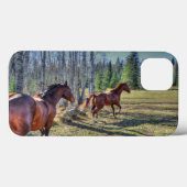 ランニングHorse Herd & Ranch Pastureの写真ウマ科の(Hose Herd & Case-Mate iPhoneケース (裏面 (横))