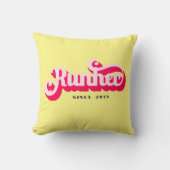 ランハー走レトロピンクはっきりしたフォントやる気を起こさせる クッション (正面)