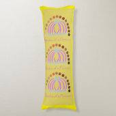 ラヴィシュオンヘアメイクアッププリンセスレインボー ボディピロー (正面縦)