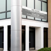 ラージカスタマイズレントリースアパートメンツ 横断幕 (ビルの外側)