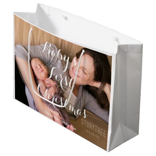 ラージキュートベビー初めてのクリスマス抱き枕 ラージペーパーバッグ (正面アングル)