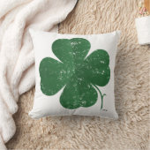 ラージフォーリーフクローバー – ヴィンテージスタイル クッション (ブランケット)