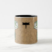 ラージムウスバスジャンピングドラゴンフライ魚釣り ツートーンマグカップ (中央)