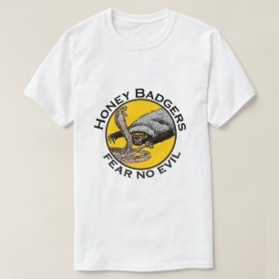 ラーテルは邪悪で黄色く恐い動物の芸術を恐れていません Tシャツ