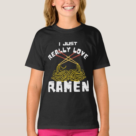 ラーメンが大好きTシャツ Tシャツ (正面)