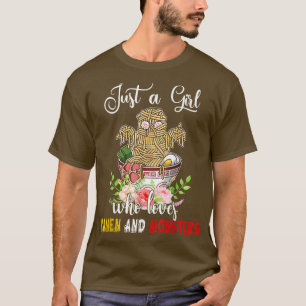 ラーメンや怪物の花が大好きな女の子 Tシャツ