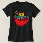 ラーメンアニメの猫食べ物LGBTQレインボーフラッグゲイPr Tシャツ (デザイン正面)