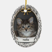 ラー!子猫初めてのクリスマスブラックアニマルストライプズ セラミックオーナメント (正面)