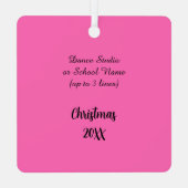 ラ・セカンデがホットピンクとブラックのSqを回す。 メタルオーナメント (裏面)