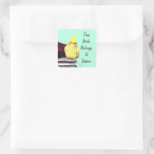 リアルなコッカチエルの鳥が止まるブックアートかわいい スクエアシール (バッグ)