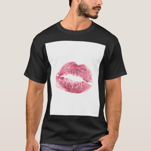 リアルなピンクの唇、孤立したキス Tシャツ (正面)