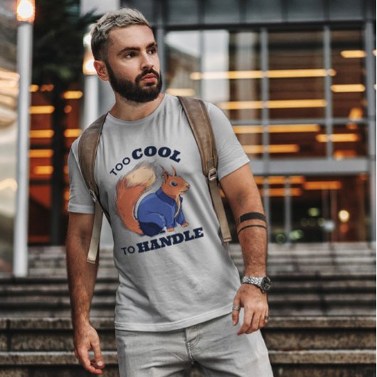 リアルなリス動物 Tシャツ