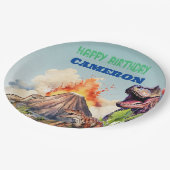 リアルな恐竜と火山のカスタムネーム ペーパープレート (アングル)