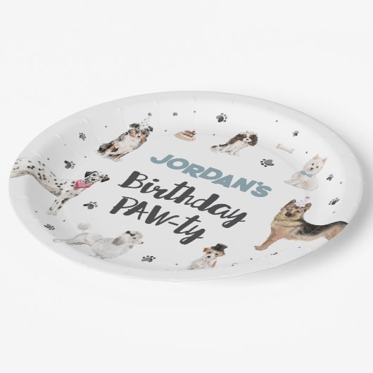 リアルな水彩犬の誕生日カラーオプション ペーパープレート (アングル)