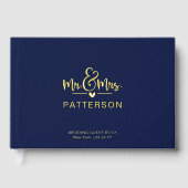 リアルな箔押しのMr. & Mrs. カップル名入り青い結婚式 ゲストブック (正面)