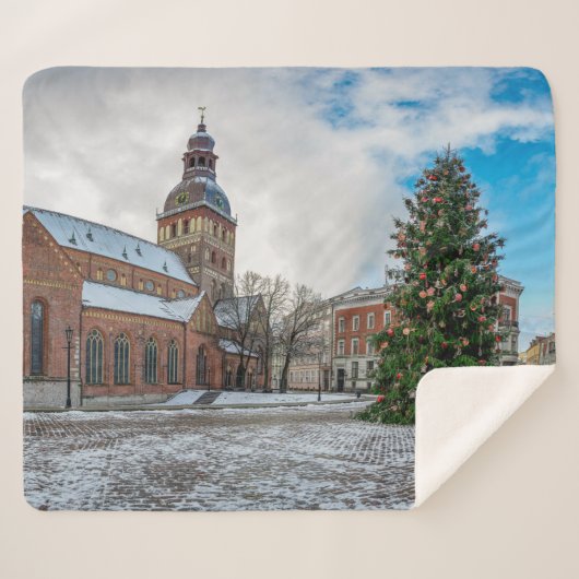 リガのクリスマスツリーとドーム広場 シェルパブランケット (正面(横))