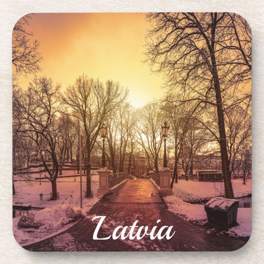 リガの夕暮れ時の雪景色のパノラマ コースター (正面)