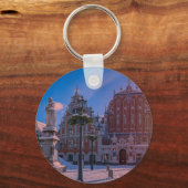 リガタウンホールスクエア冬 キーホルダー (正面)