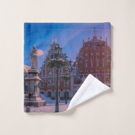 リガタウンホールスクエアin winter canvas print ウォッシュタオル