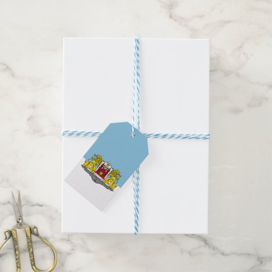 リガ国旗、ラトビアギフトラベル ギフトタグ (より糸付き)