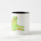 リクライニングブルマスティフ ツートーンマグカップ (中央)