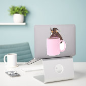 リスいけなリ#978ステッカー シール (デスク上のノートパソコン)