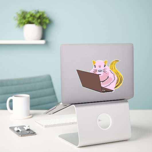 リスいけなル#107 シール (デスク上のノートパソコン)