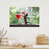 リスがハッピーアワーでカクテルを飲む ポスター (キッチン)