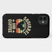 リスとコーヒーが好きな人向けのユーモラスなペットデザイン Case-Mate iPhoneケース (裏面(横))