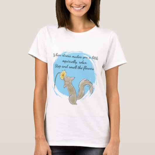 リスと一緒に花の香りを楽しみましょう Tシャツ (正面)