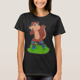 リスのインラインスケートで滑るローラースケート Tシャツ