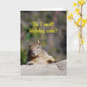 リスのハッピーバースデーを頼むこと カード (黄色い花)