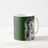 リスの密集野生生物アートのかわいいクローズアップ コーヒーマグカップ (正面右)