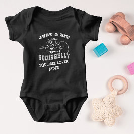 リスの愛リスのホワイトアート名前を追加 ベビーボディスーツ
