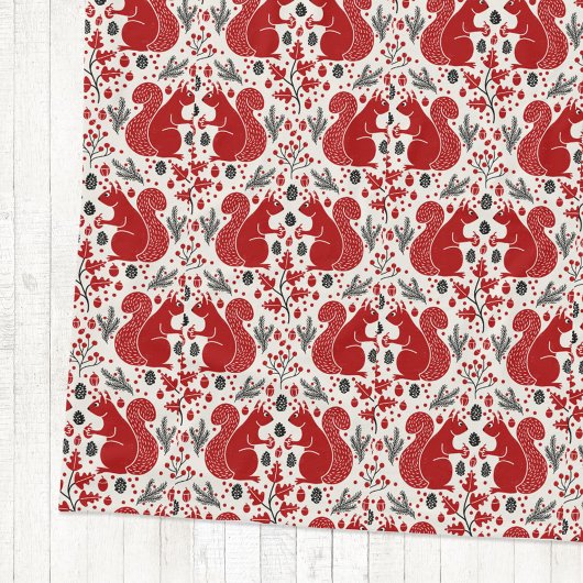 リスの森の木地模様 フリースブランケット