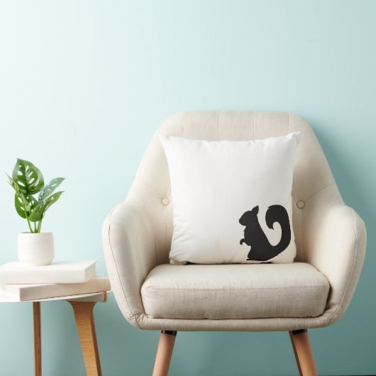 リスの生き物の森林動物の黒いシルエット クッション (椅子)