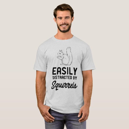 リスのTシャツによって容易に混乱させて Tシャツ (正面フル)