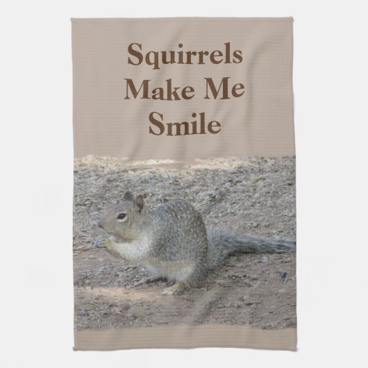 リスは私にスマイル小さな森林動物を作る キッチンタオル (縦)
