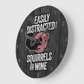 リスやワインに気を取られやすい ラージ壁時計 (傾斜)