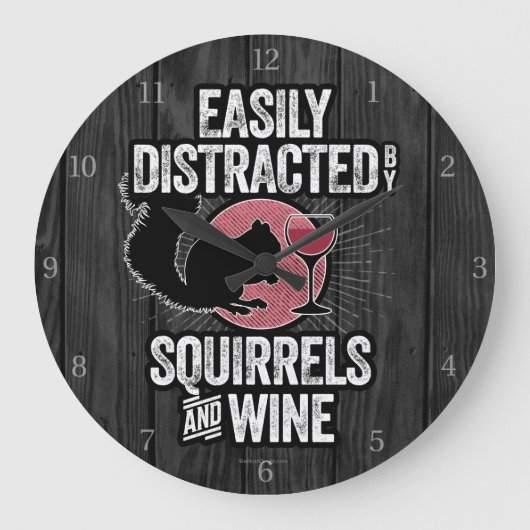リスやワインに気を取られやすい ラージ壁時計 (正面)