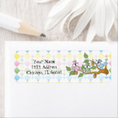 リスよくはしゃぐル赤ちゃんシャワーテーマ ラベル (インサイチュ)