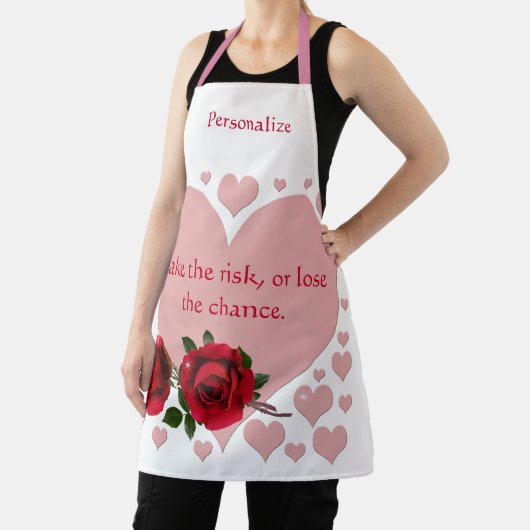 リスクを取る引用文ピンクハート赤いバラ エプロン (インサイチュ)