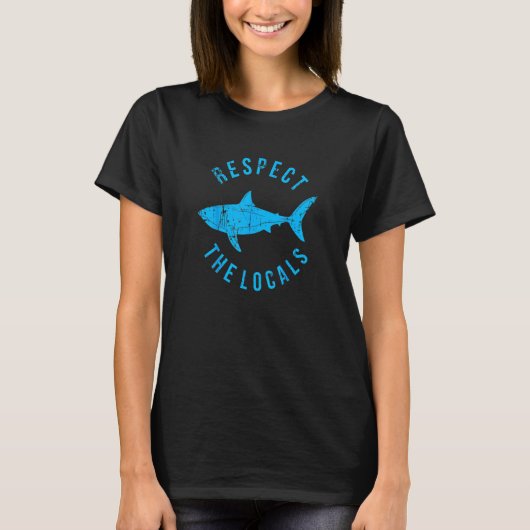 リスペクトザローカルズサメ海動物権利ビオロ Tシャツ (正面)